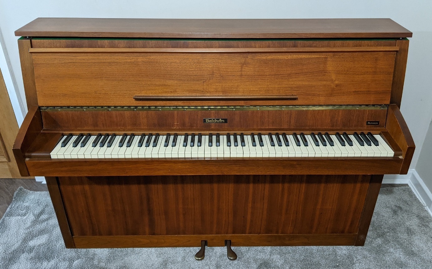 Baldwin Monarch Upright Piano1975 